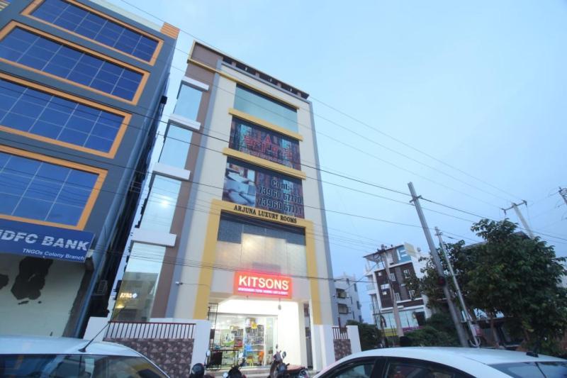 Arjuna Luxury Rooms Hyderabad Exterior photo